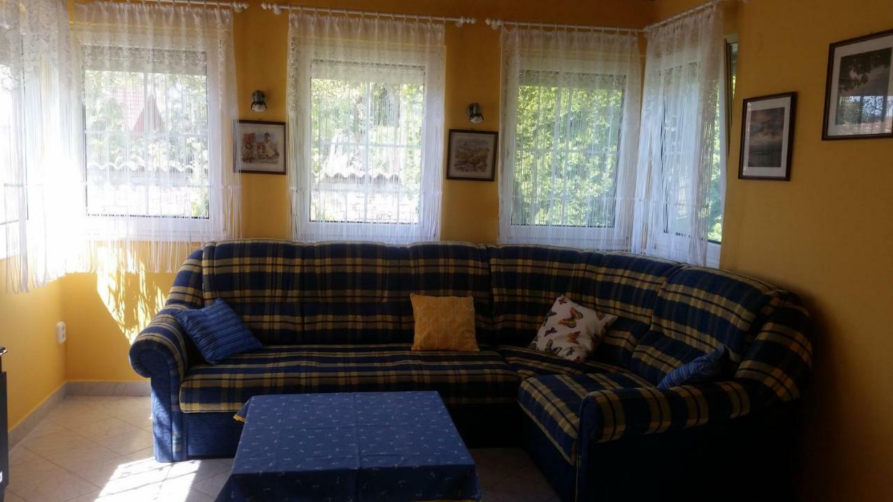 Holiday Home Balatonlelle/Balaton 19117 エクステリア 写真